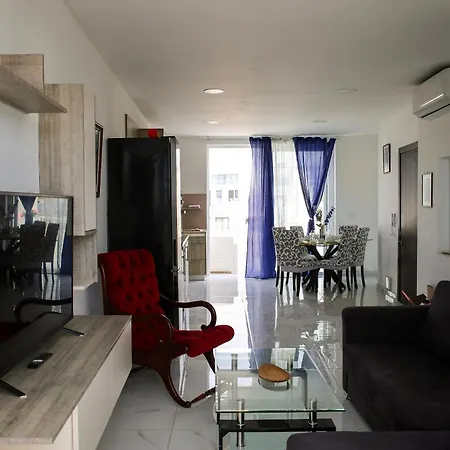 شقة Mb Sea View خليج سانت بول