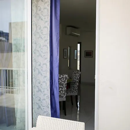 Mb Sea View Apartment